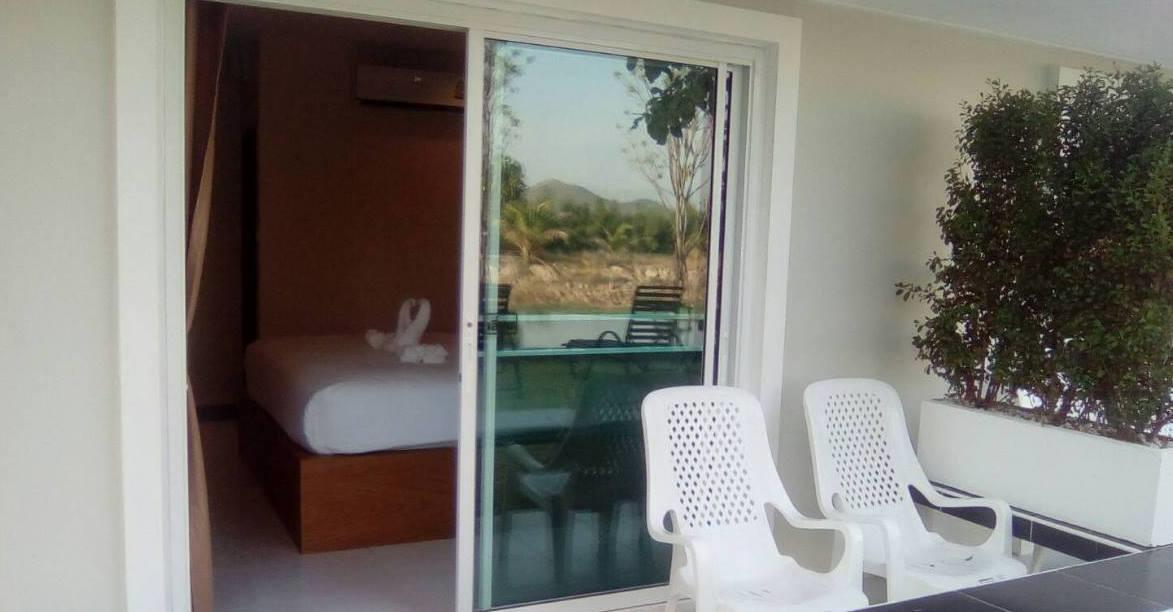The Lake Hill Resort Pranburi Buitenkant foto