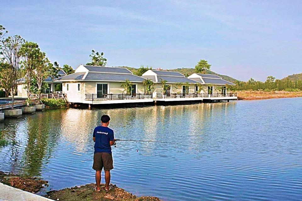 The Lake Hill Resort Pranburi Buitenkant foto