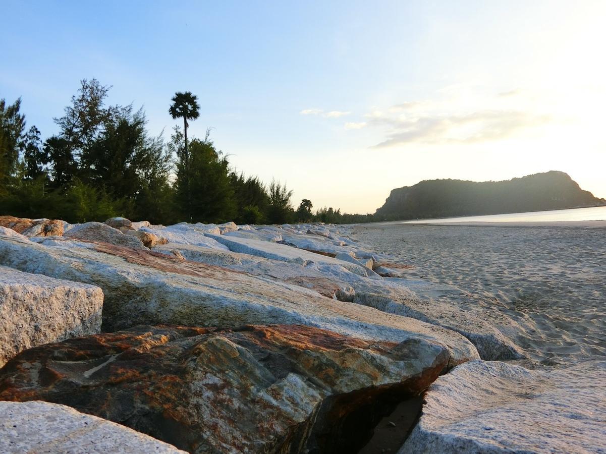 The Lake Hill Resort Pranburi Buitenkant foto