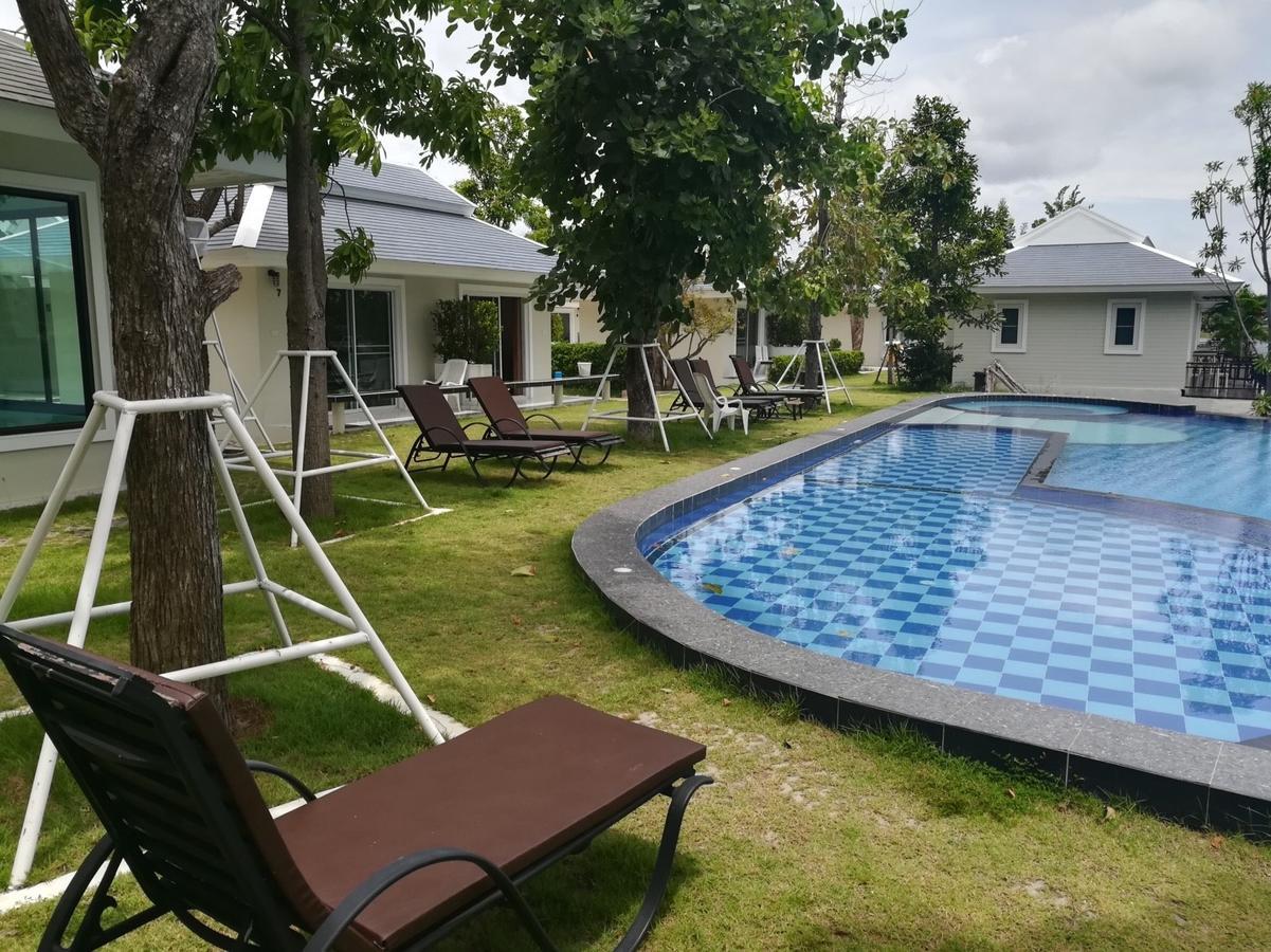 The Lake Hill Resort Pranburi Buitenkant foto