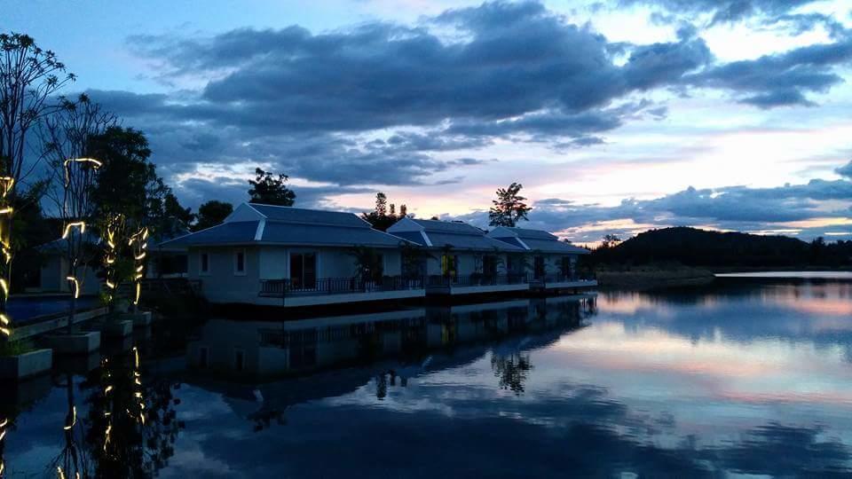 The Lake Hill Resort Pranburi Buitenkant foto